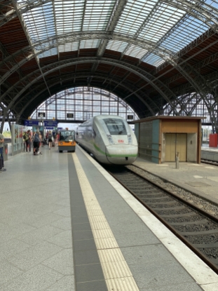054 Leipzig Hbf ICE to Erfurt